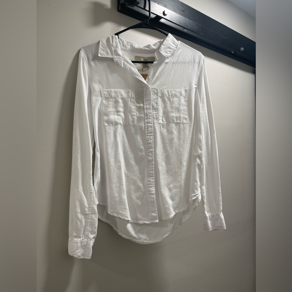 Thread & Supply button down